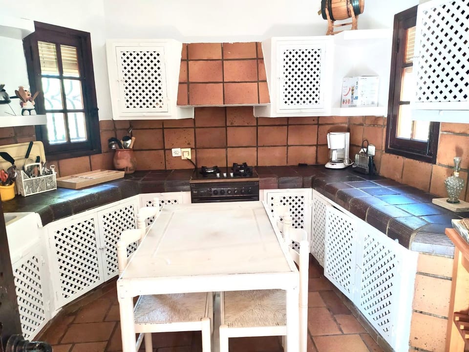 Chalet rural en La Mancha con jardin y piscina privados House in Castile-La Mancha