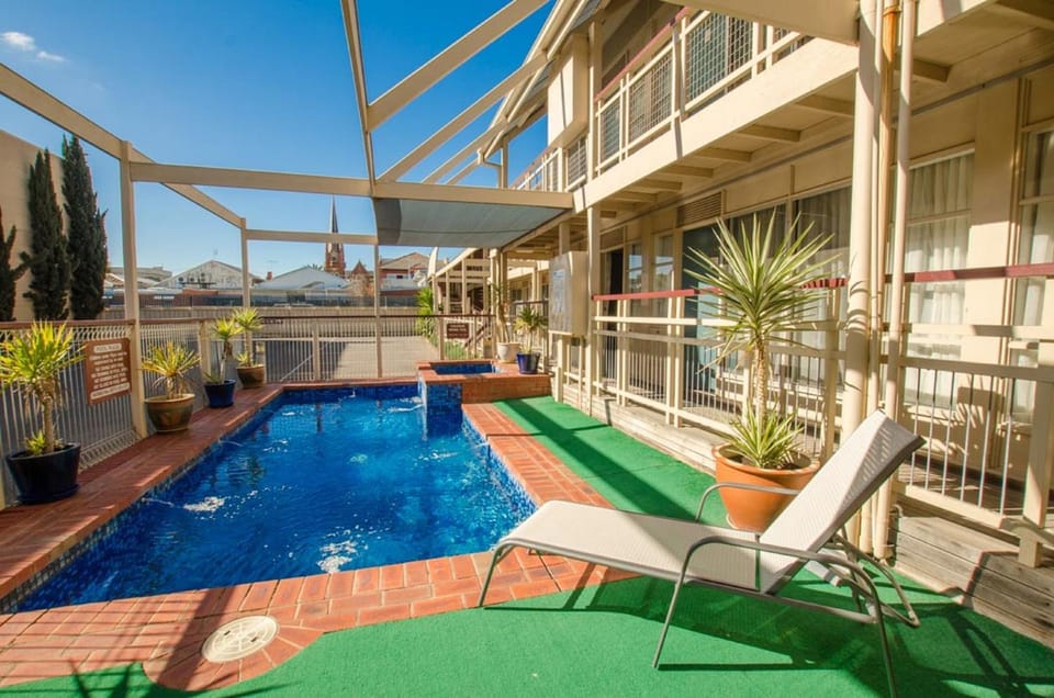 On site, Swimming pool