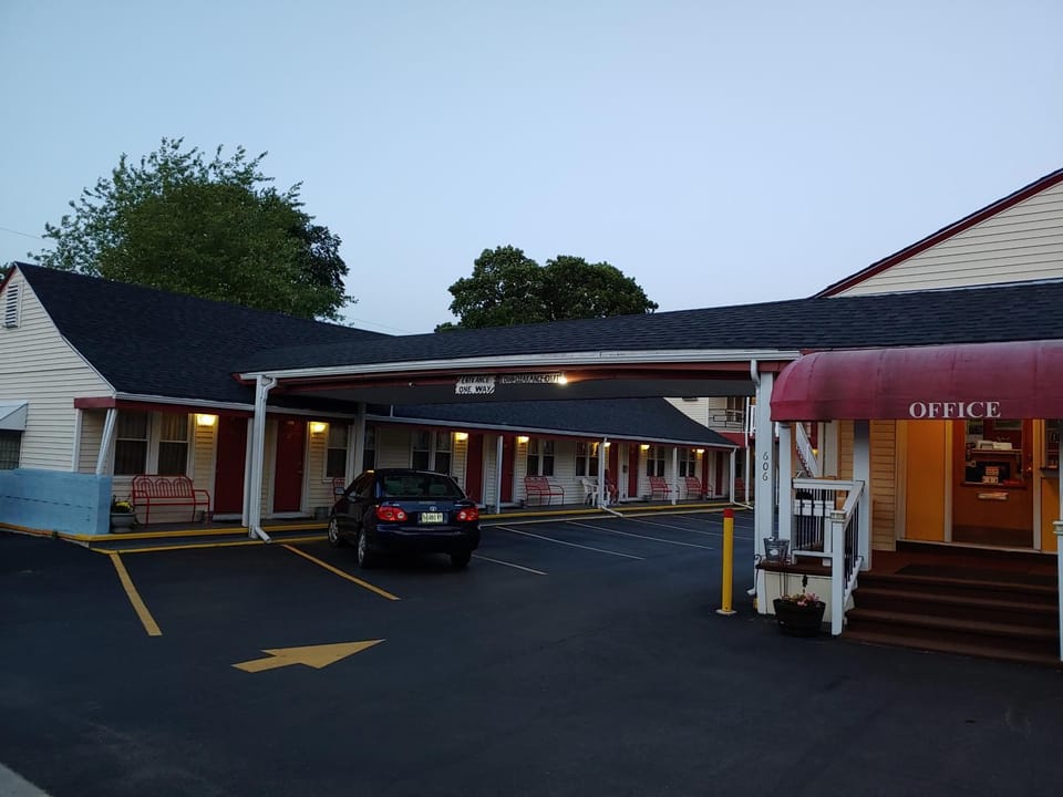 Maine Motel Motel in South Portland