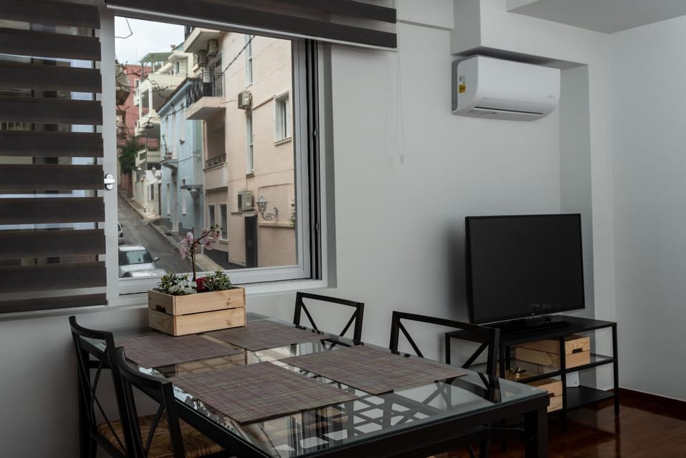 Acropolis Koukaki Newly Renovated 55sq.m Apartment Apartment in Athens