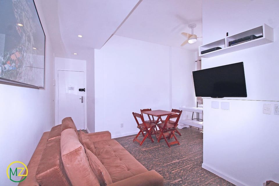 Living room with 2 bathrooms for 4 people Apartment in Rio de Janeiro