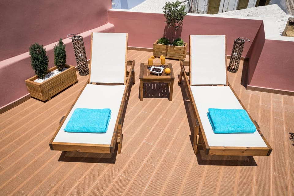 Balcony/Terrace, Inner courtyard view