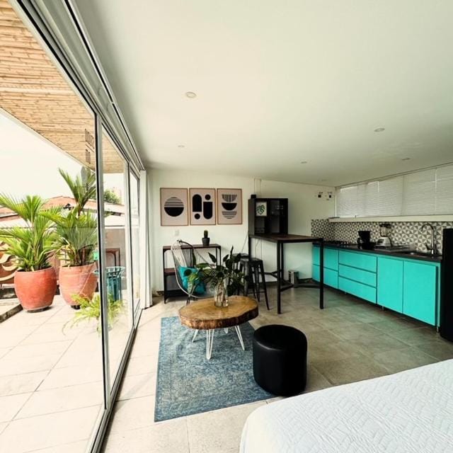 Balcony/Terrace, Mountain view