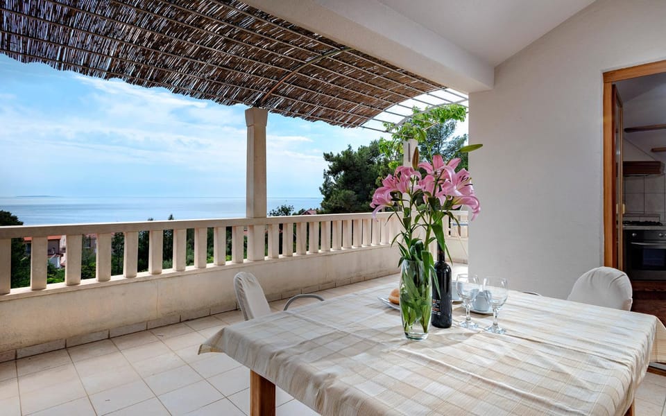 Day, Natural landscape, View (from property/room), Balcony/Terrace, Seating area, Sea view