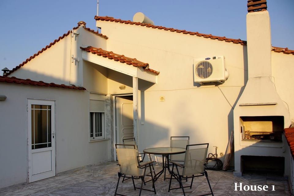 BBQ facilities, Balcony/Terrace
