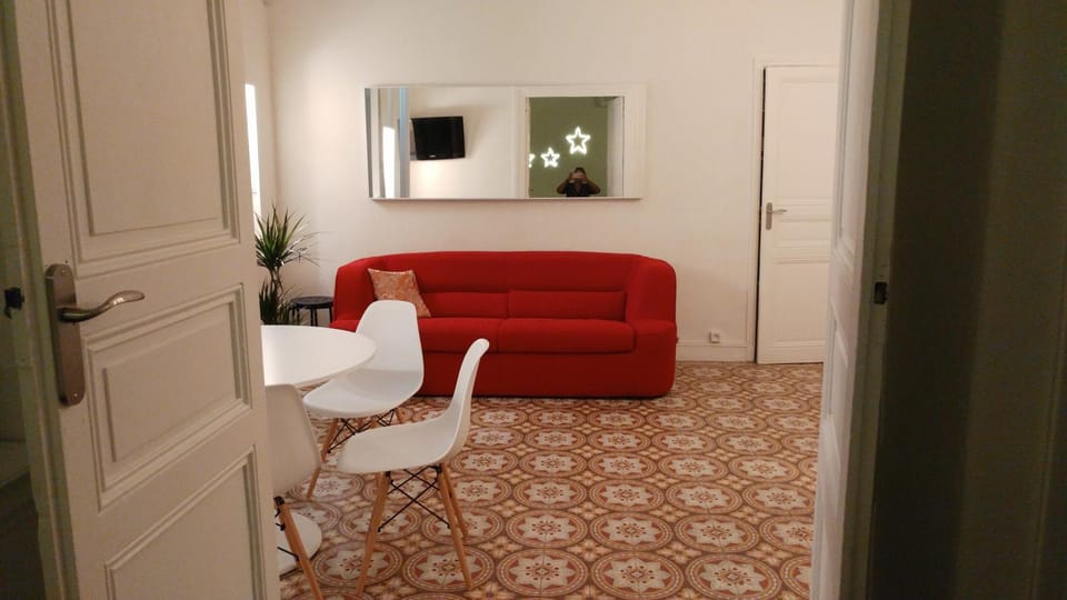 Communal lounge/ TV room, Decorative detail