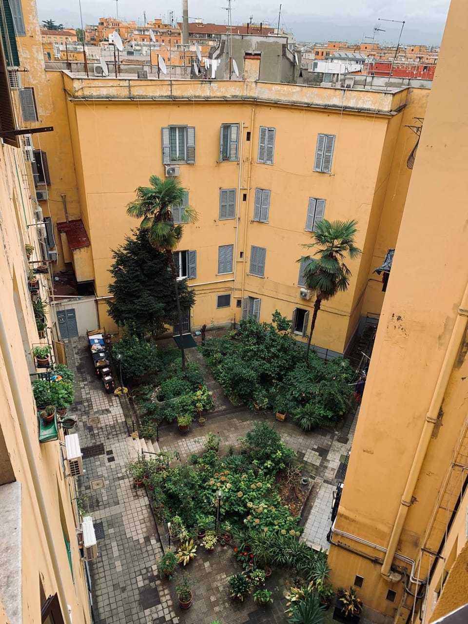 Inner courtyard view