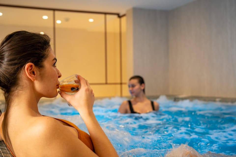 Hot Tub, Spa and wellness centre/facilities