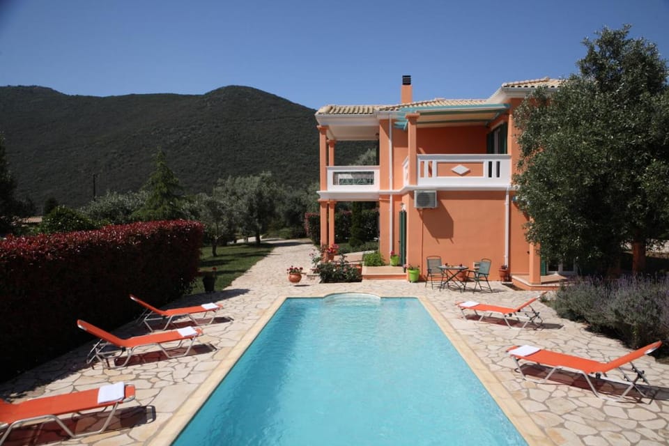 Pantheon & Danae Luxury Villas Villa in Lefkada, Lefkada Municipality, Greece