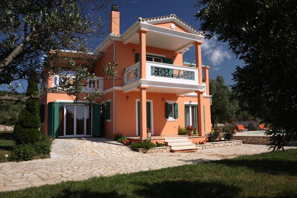 Pantheon & Danae Luxury Villas Villa in Lefkada, Lefkada Municipality, Greece