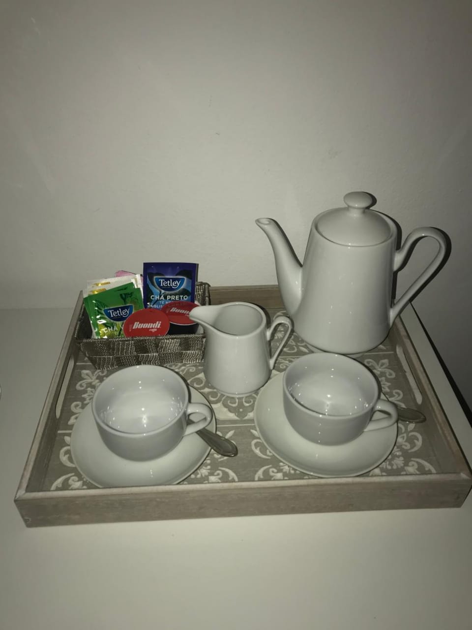 Sun Place Guest House Bed and Breakfast in Lagos