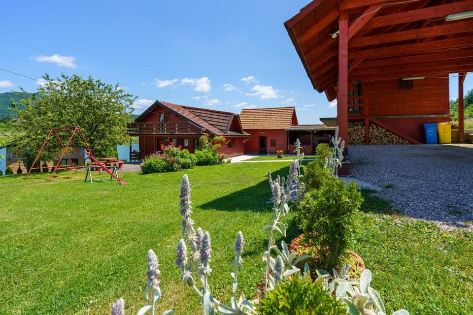 Kuća za odmor Jezero Nature lodge in Primorje-Gorski Kotar County
