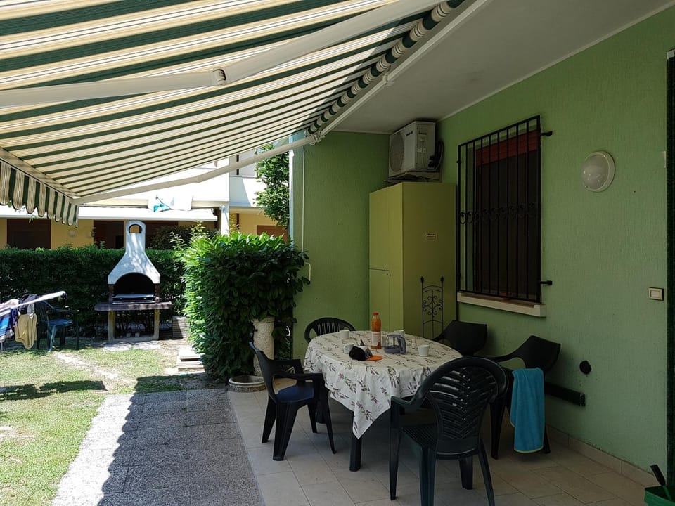 Garden, Balcony/Terrace