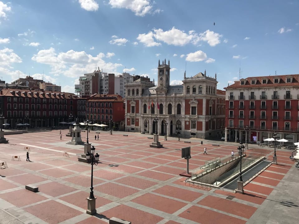City view, Street view