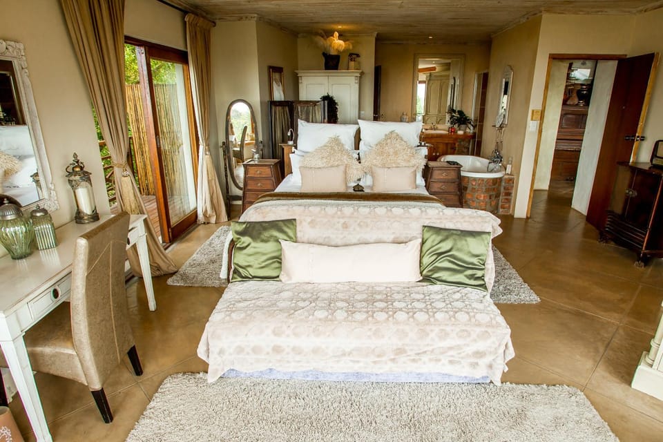 Bathroom, Bedroom