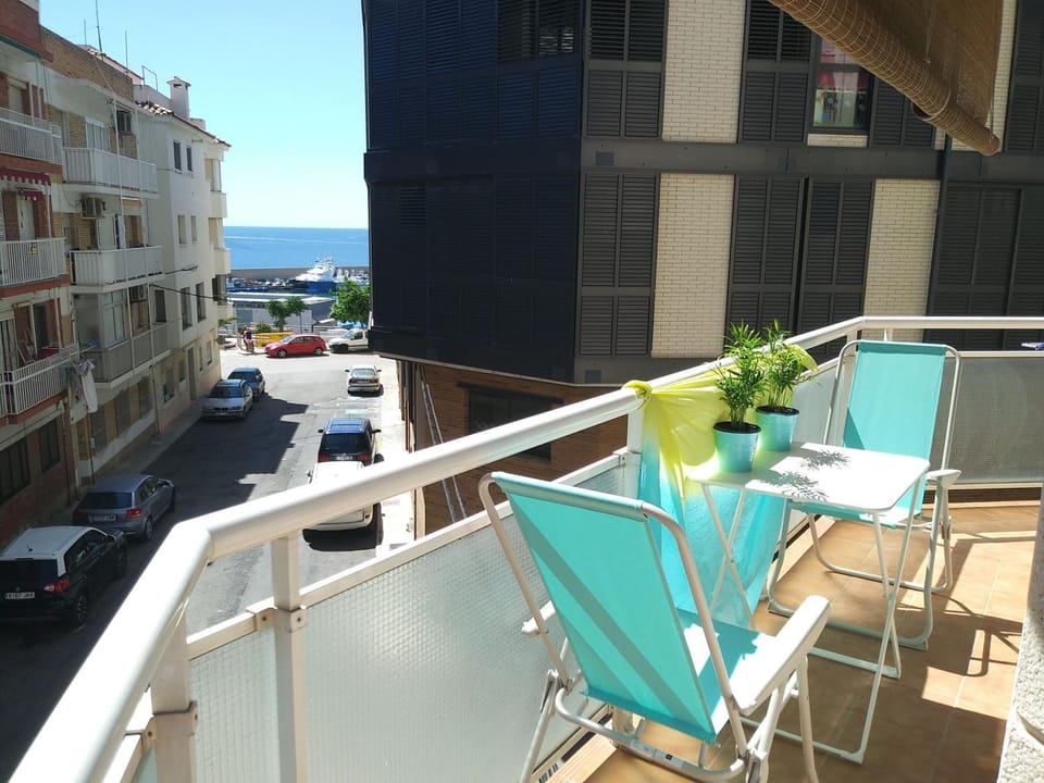 View (from property/room), Balcony/Terrace, Sea view