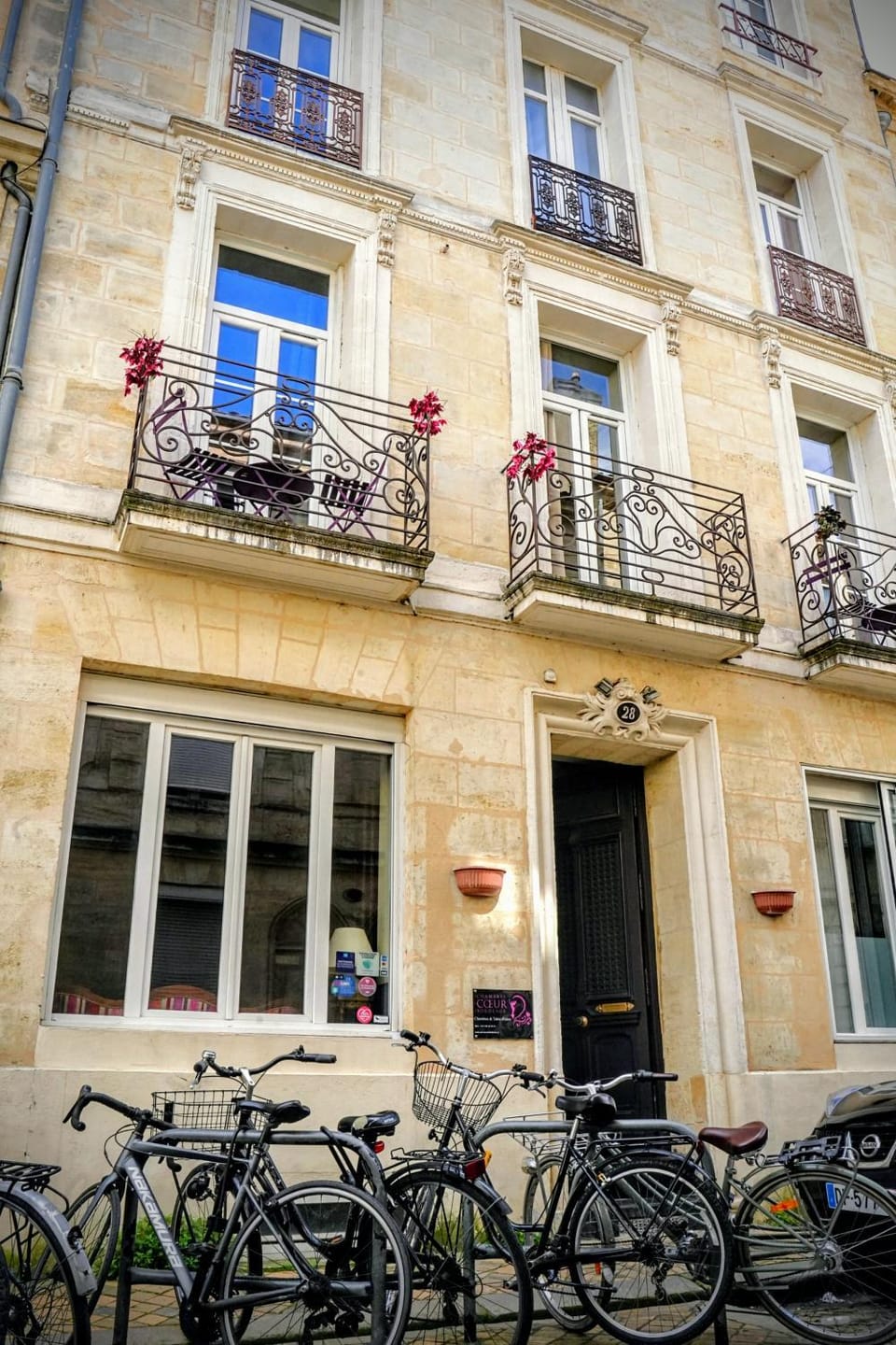 Property building, Facade/entrance