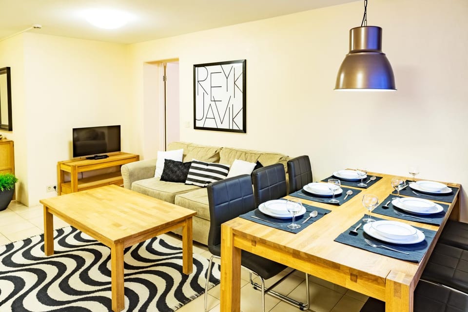 Living room, Seating area, Dining area