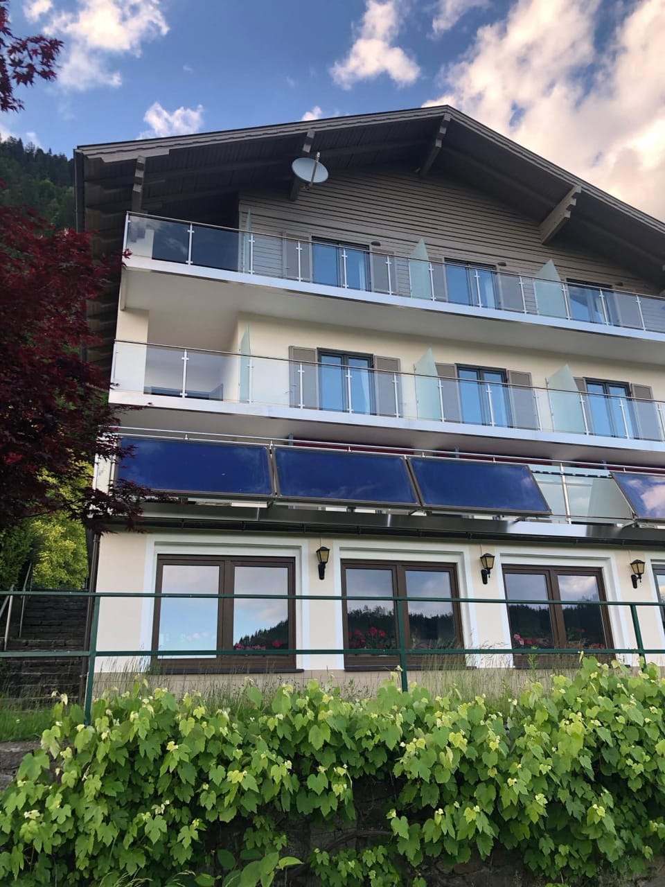 Jaeger Guesthouse Bed and Breakfast in Villach