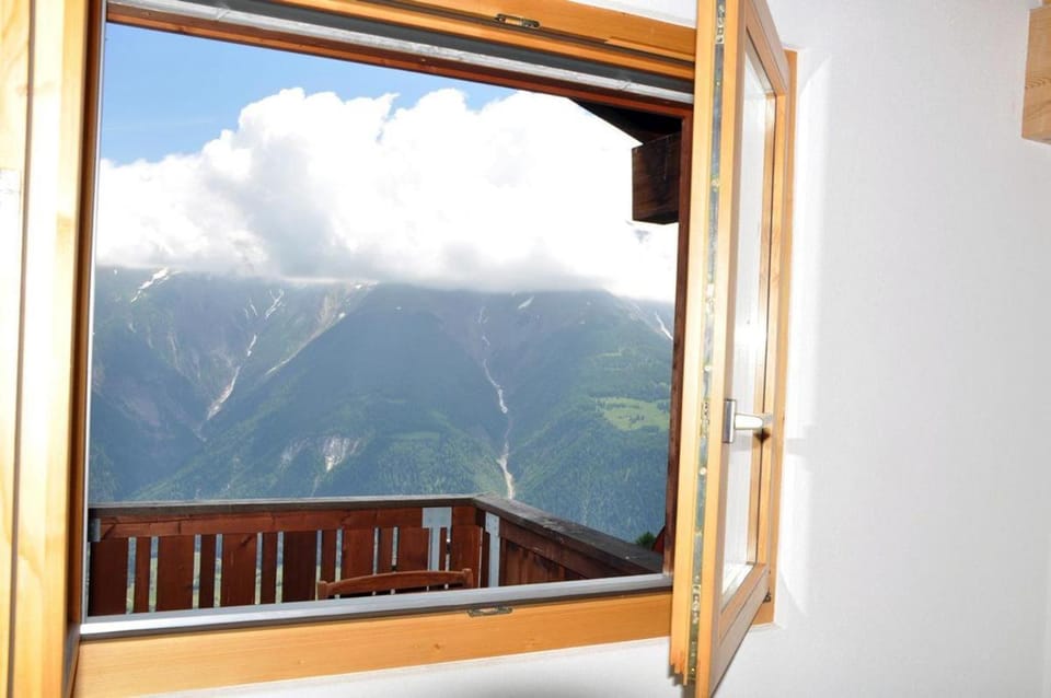 Ambiente B21 Apartment in Canton of Valais