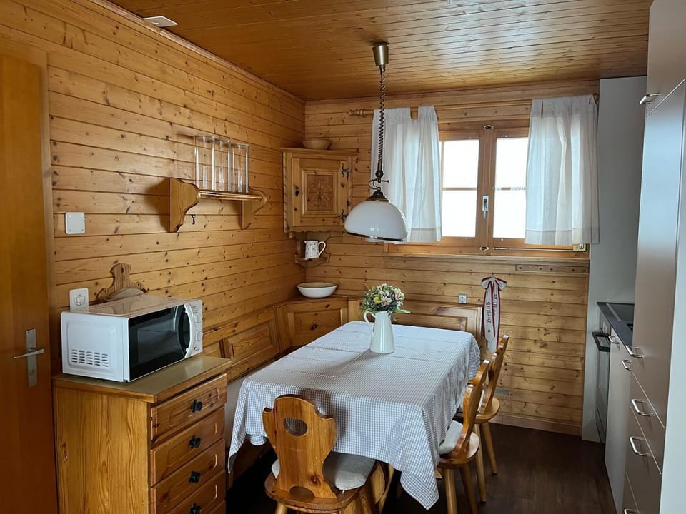 Toggi EG Apartment in Canton of Valais