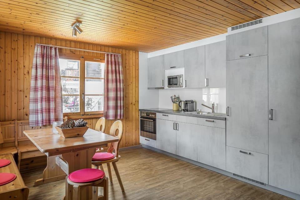 Tio Pepe UG Apartment in Canton of Valais