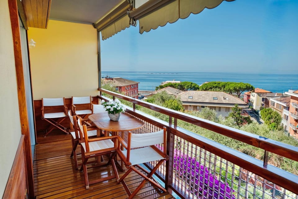 Maison Panorama - Portofino View Apartment in Lavagna