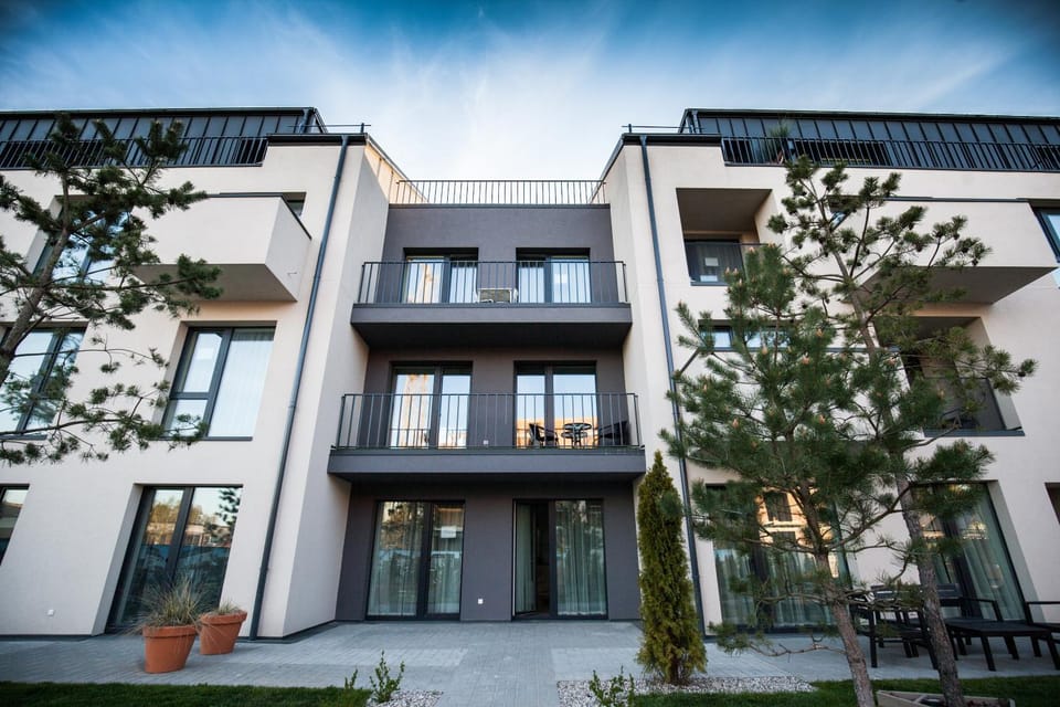 Facade/entrance, On site