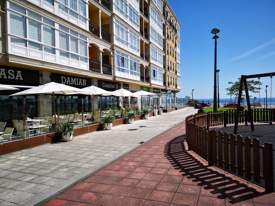 Duplex Tres Dormitorios Playa A Rapadoira Apartment in Foz