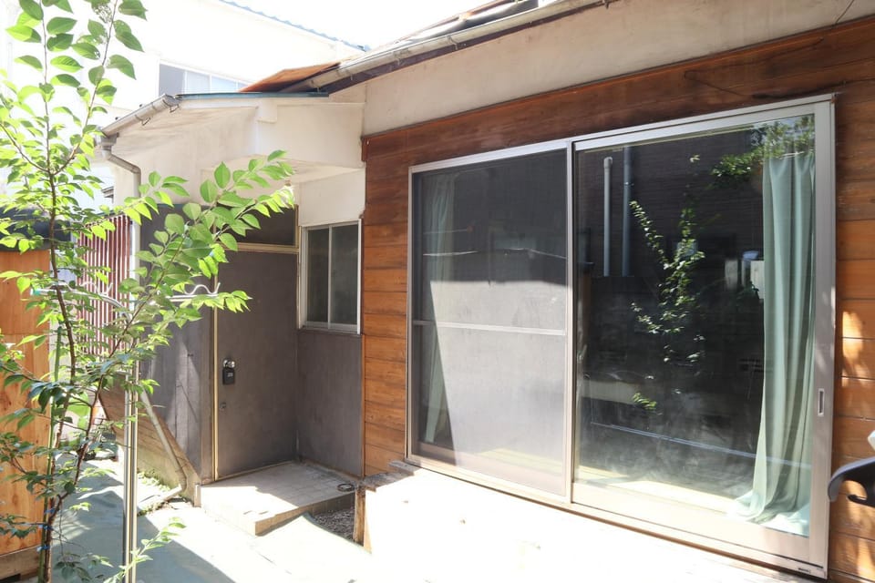 Property building, Day
