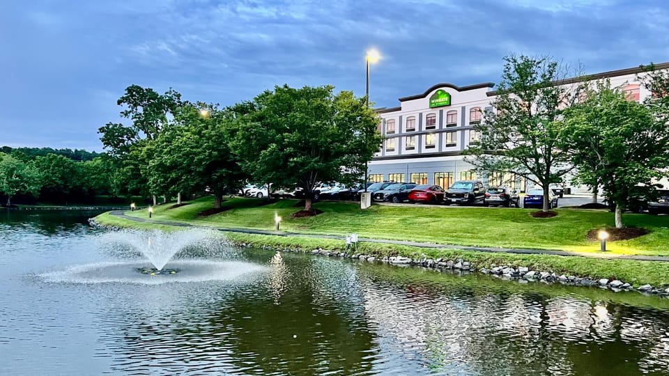 Wingate by Wyndham - Dulles International Hotel in Chantilly