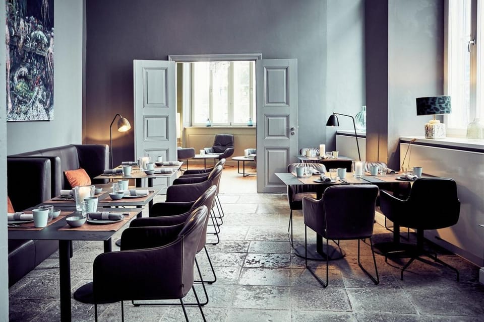 Dining area, Meeting/conference room