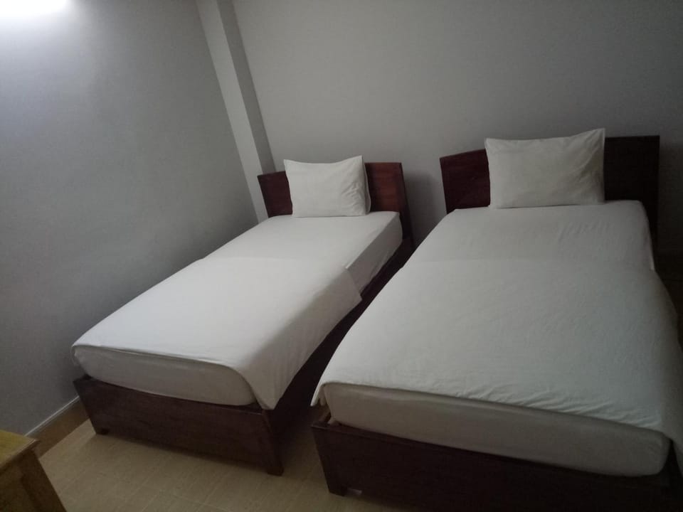 Khách sạn Phú An Hotel in Vietnam