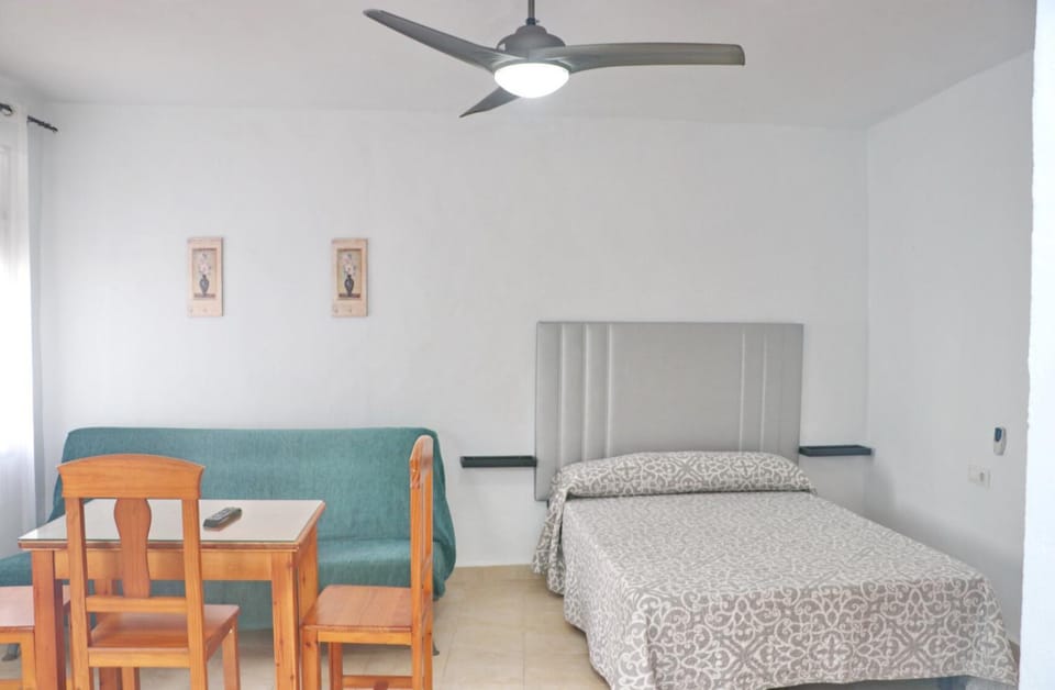 Living room, Bedroom