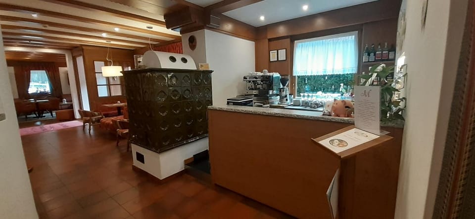 Lounge or bar