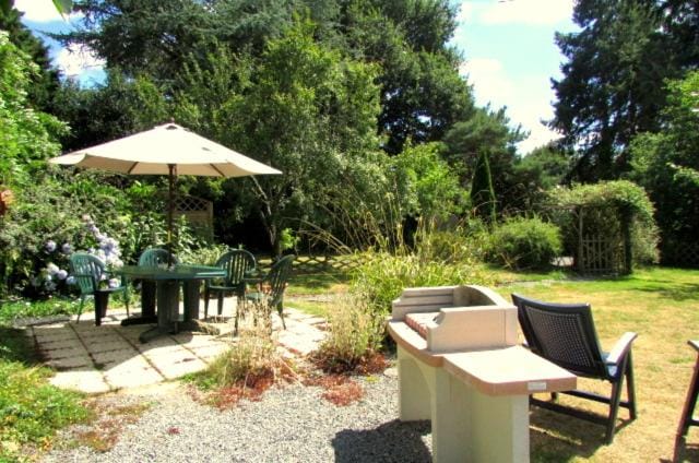 BBQ facilities, Garden, Balcony/Terrace, Garden view, Breakfast, Lunch, Dinner