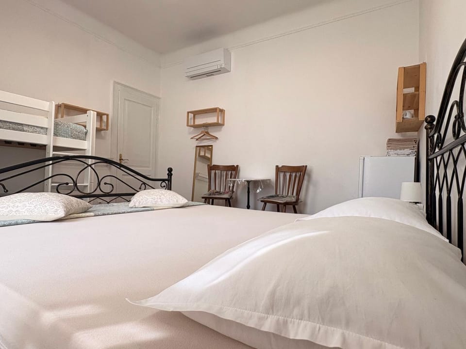 Guest House Izola Hostel in Slovenia