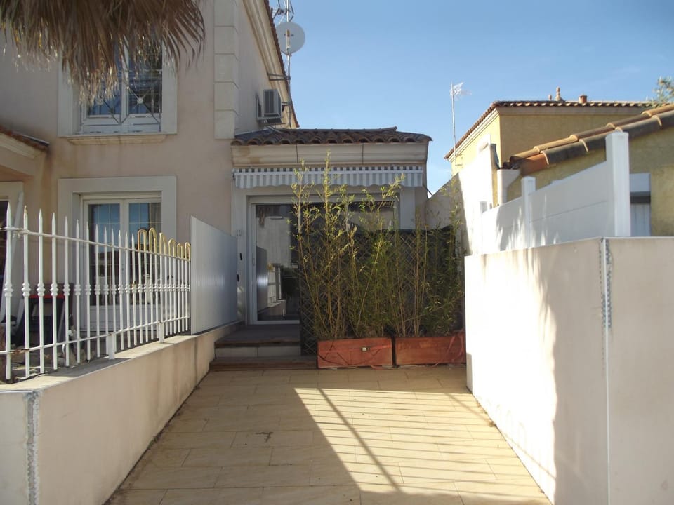 67 Rue des Manilles House in Le Grau-du-Roi