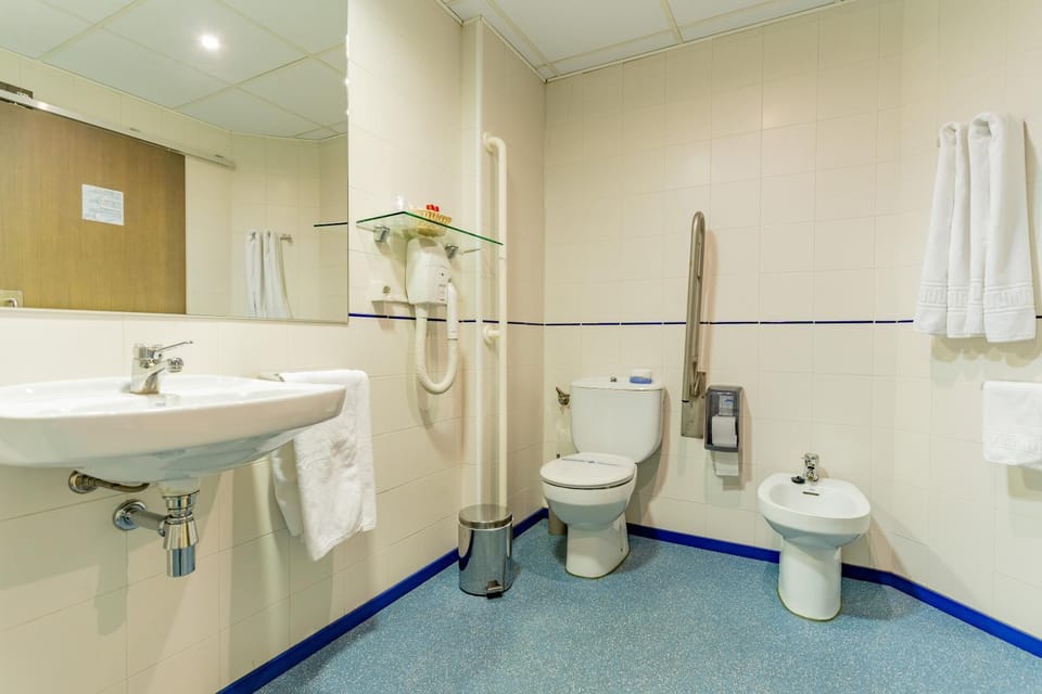 Bathroom, Bathroom