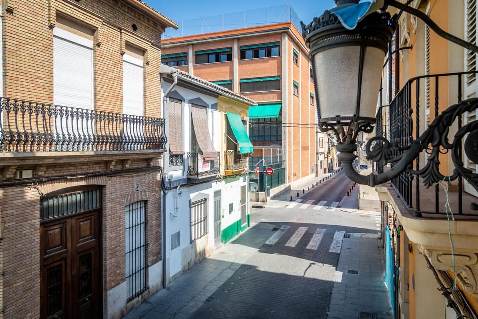 Property building, Day