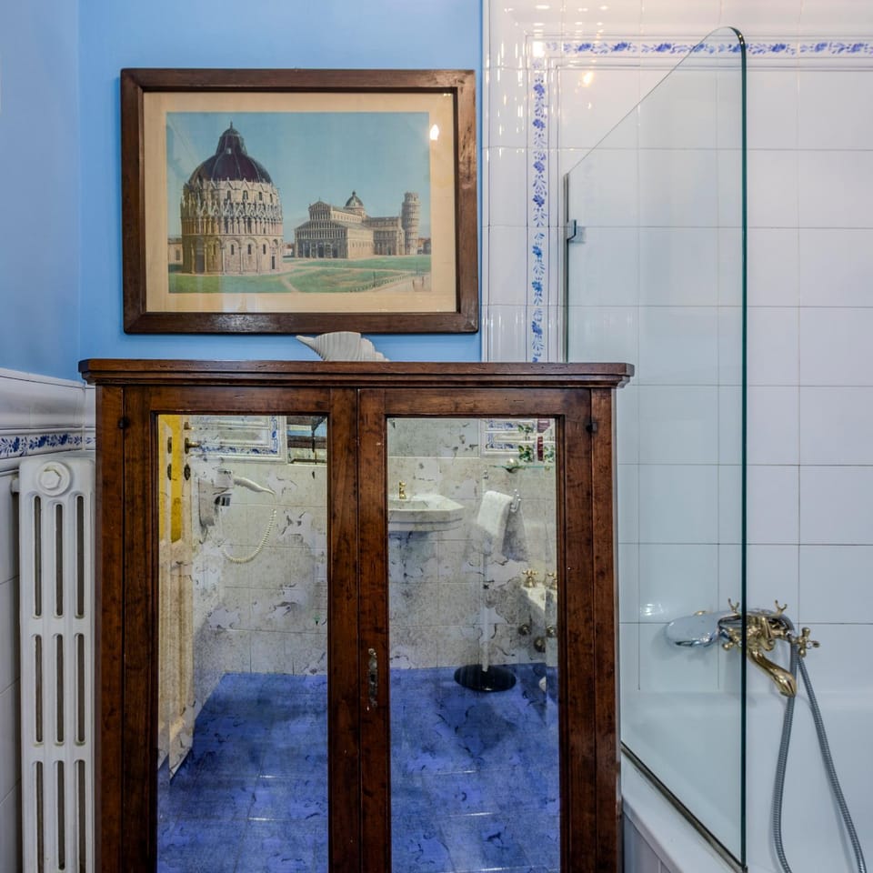 Shower, Bathroom, Decorative detail, Bath