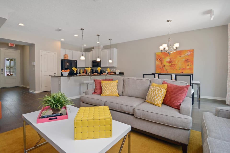 4Bd Sleeps 9 w Jacuzzi Close to Disney @ Compass Bay 5113C House in Osceola County