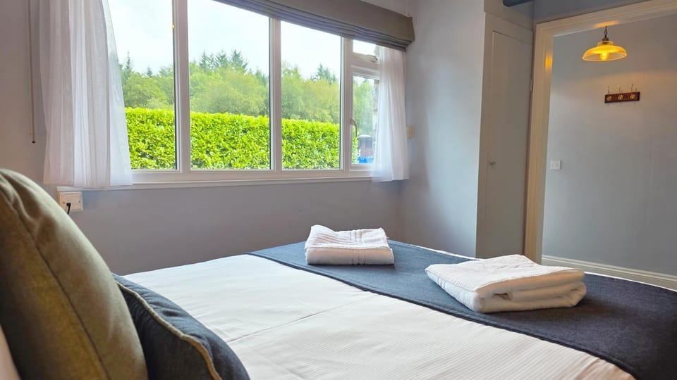 Bed, View (from property/room)