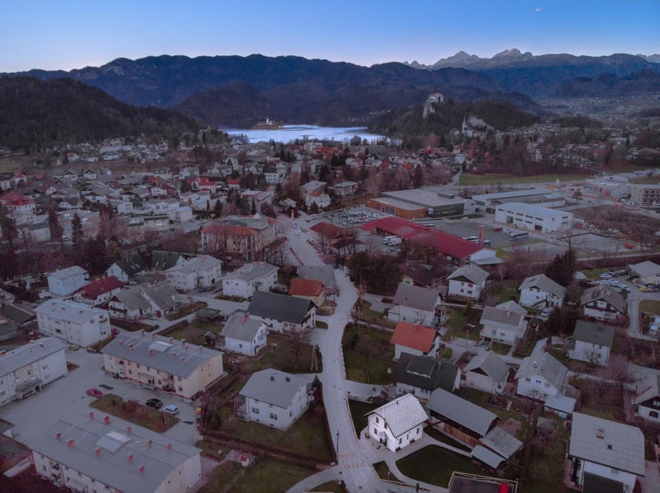 Bird's eye view, Street view