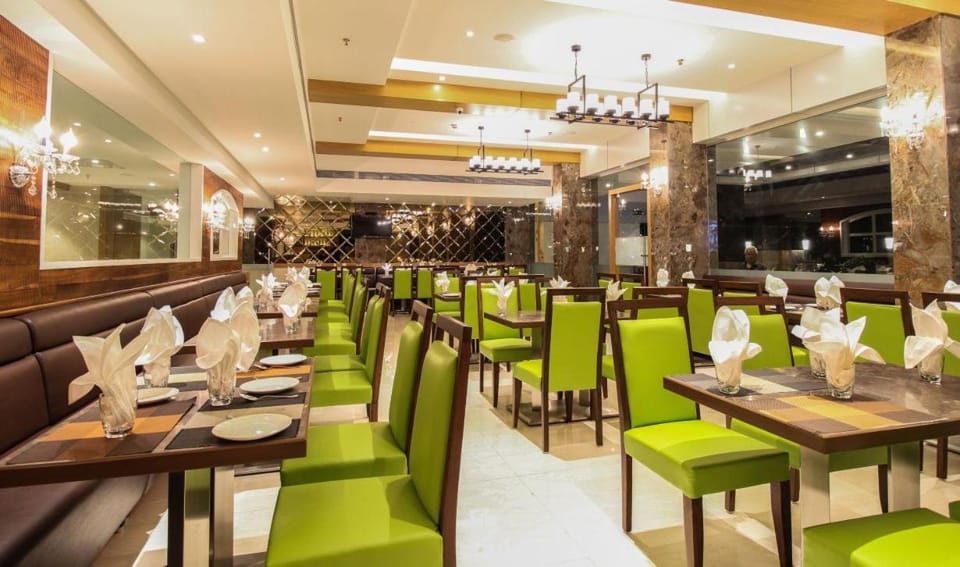 Hotel Vista Inn Hotel in Thane