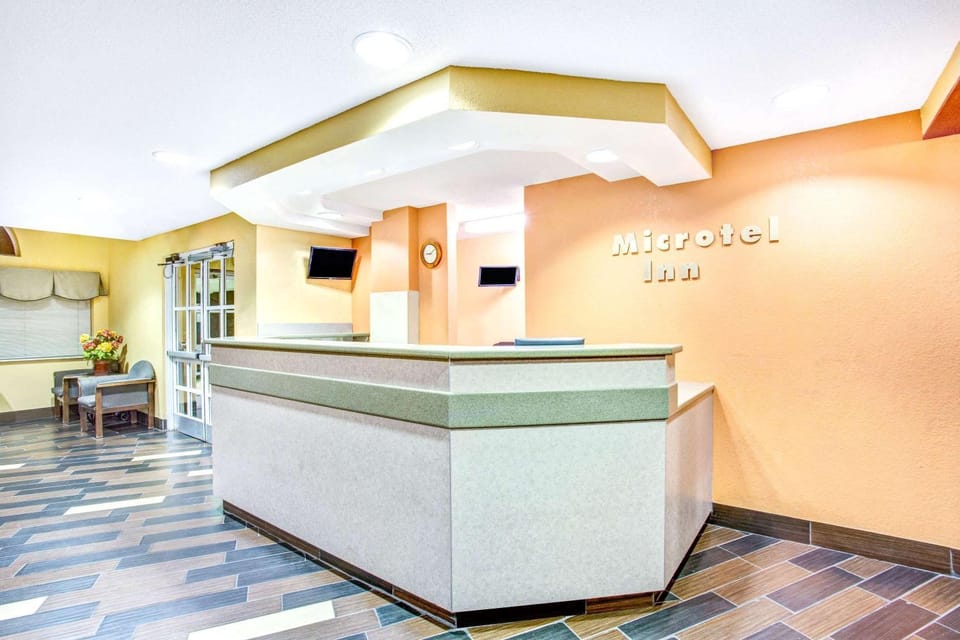 Lobby or reception, On site