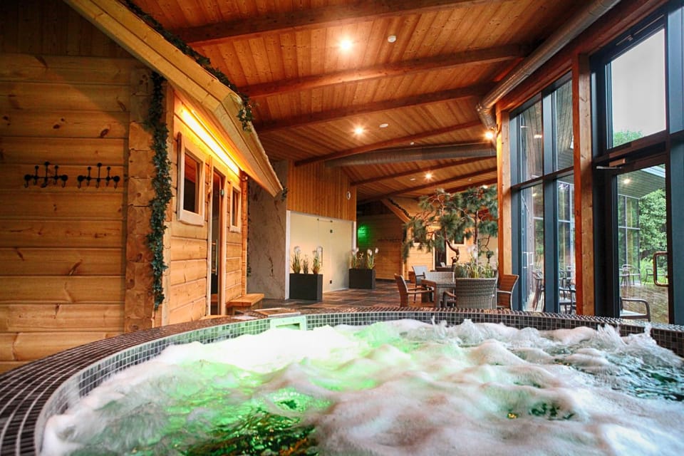 Spa and wellness centre/facilities, Aqua park, Swimming pool