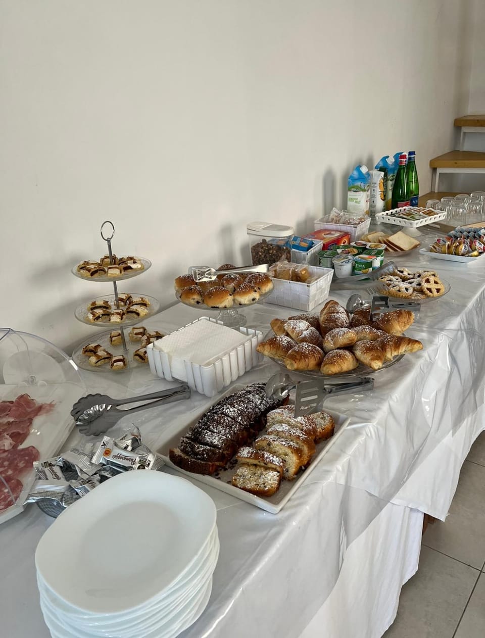 Buffet breakfast