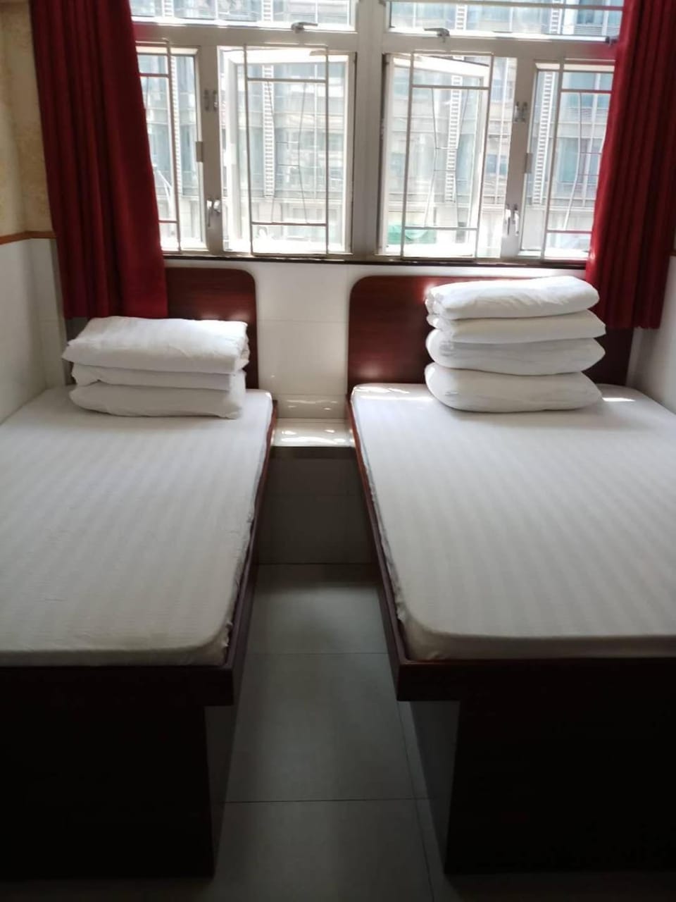 Lung Wa Hotel Bed and Breakfast in China