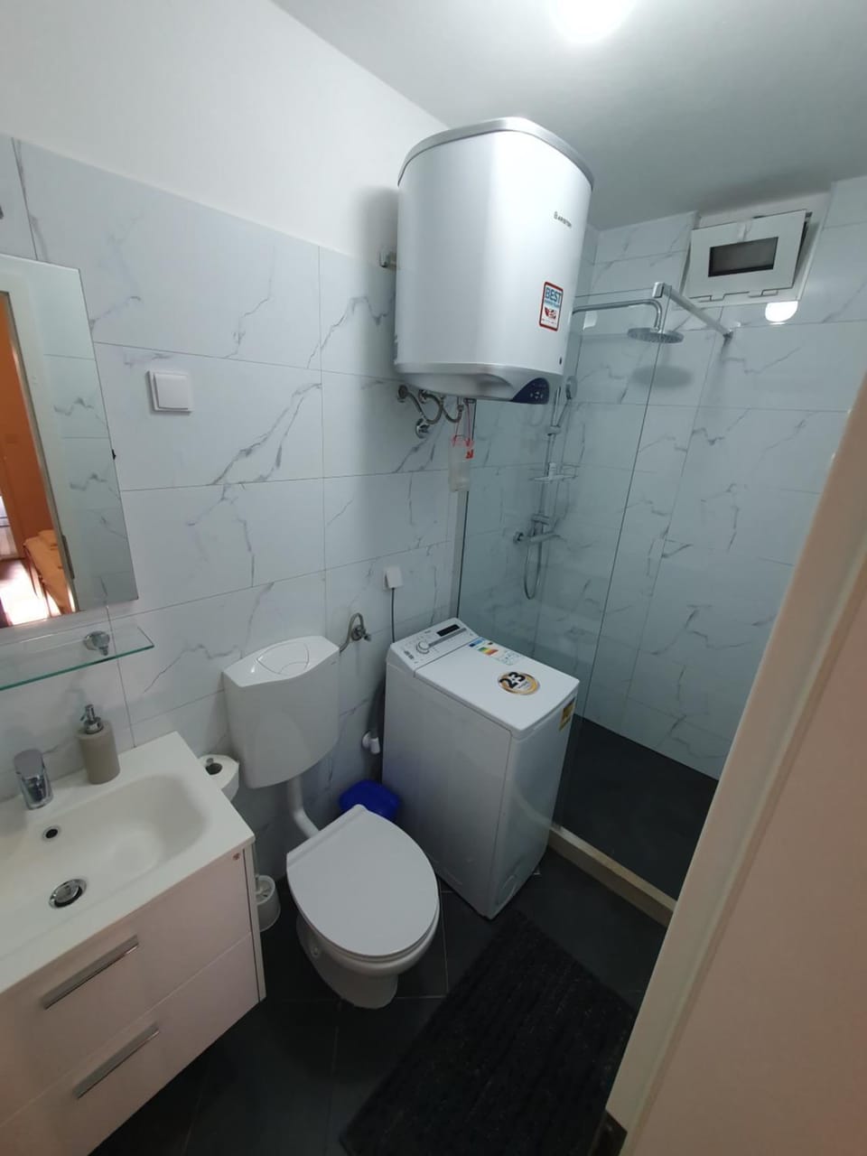 Shower, Toilet, Bathroom, bidet